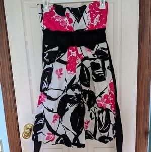 Speechless Strapless Floral Dress